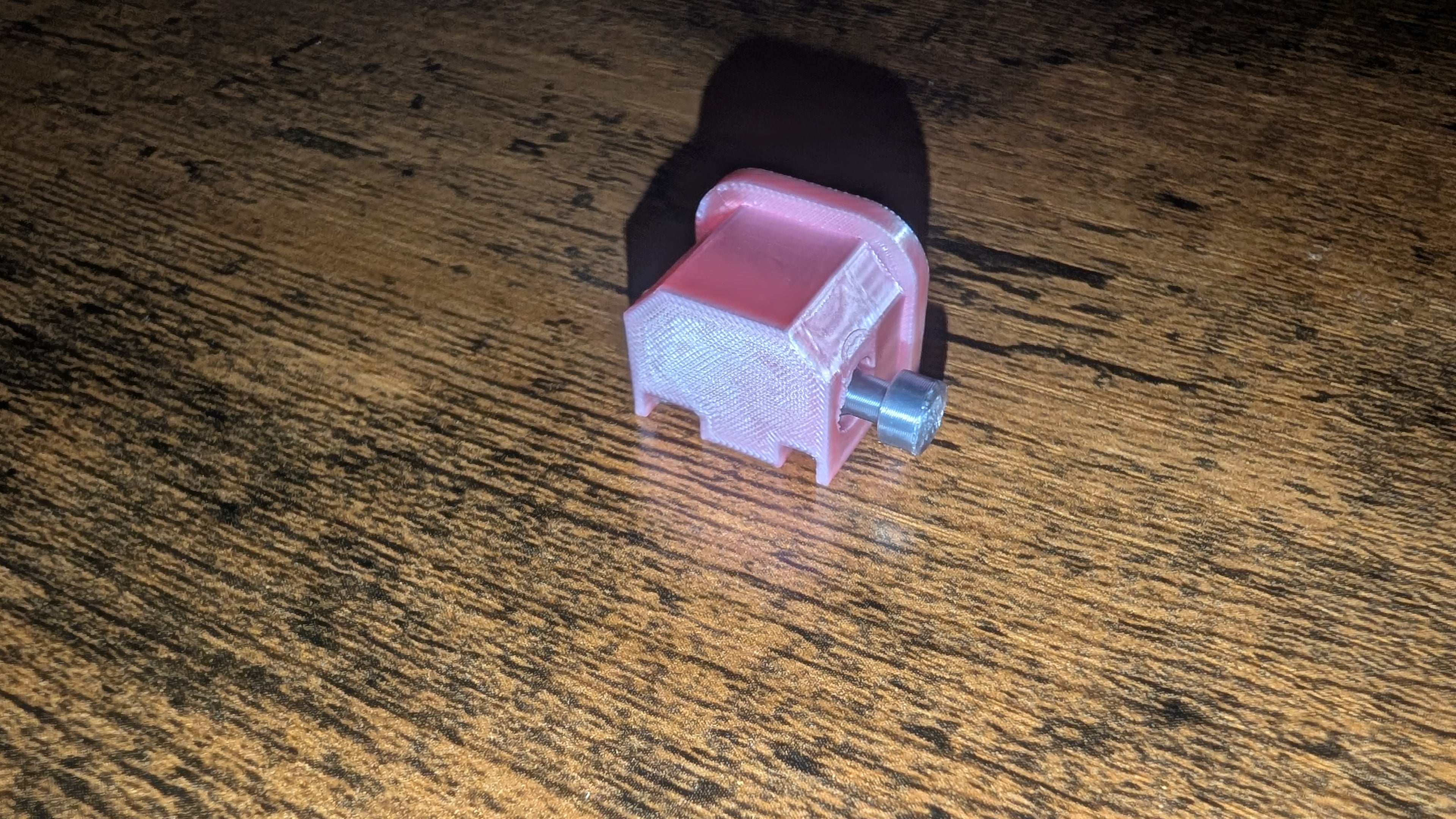 Novelty switch back plate for airsoft glocks